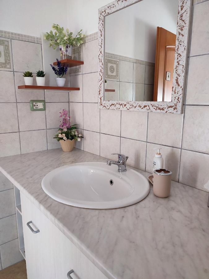 Appartement Monte Granatico à Villamassargia Extérieur photo